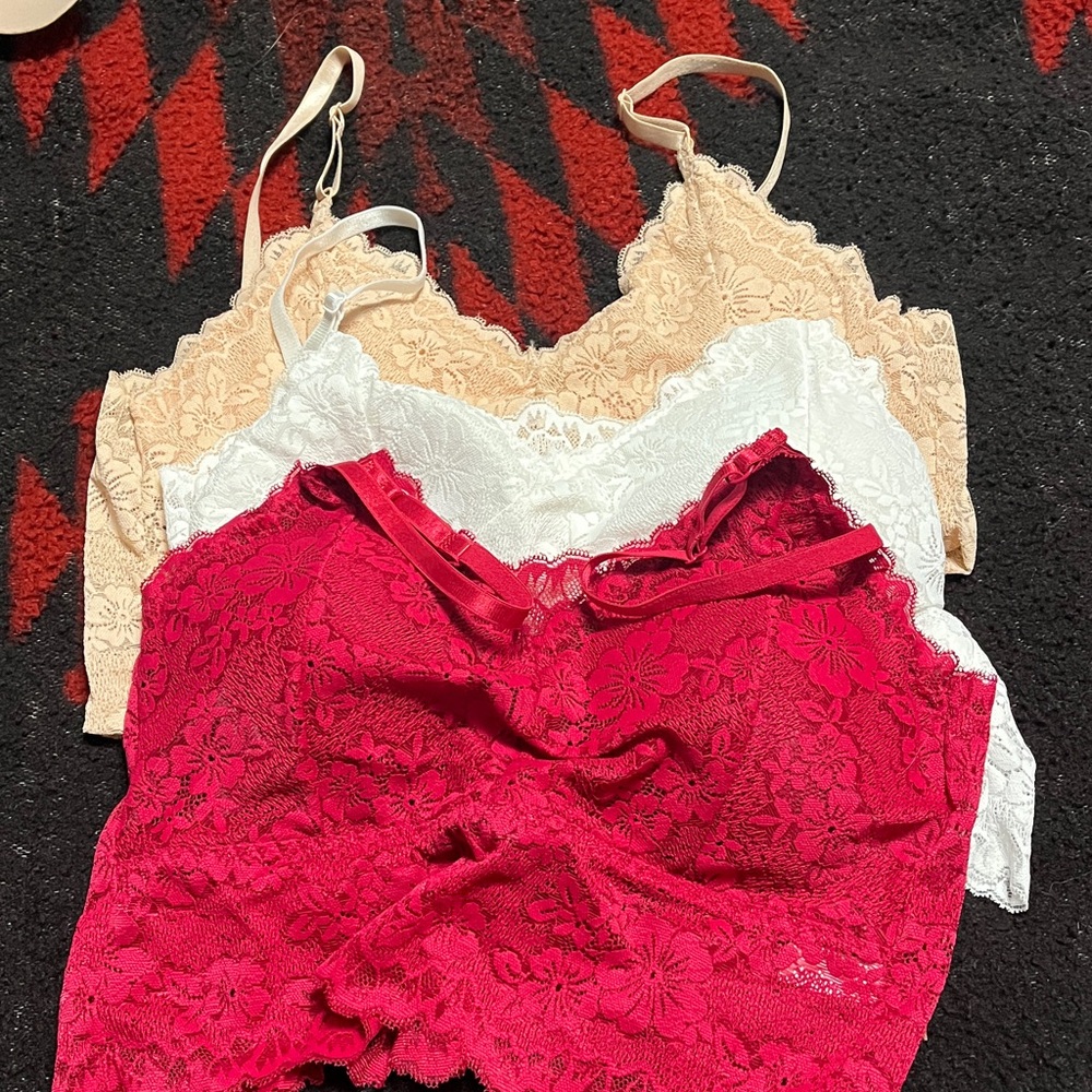 Red and Cream Lace Bralette Set